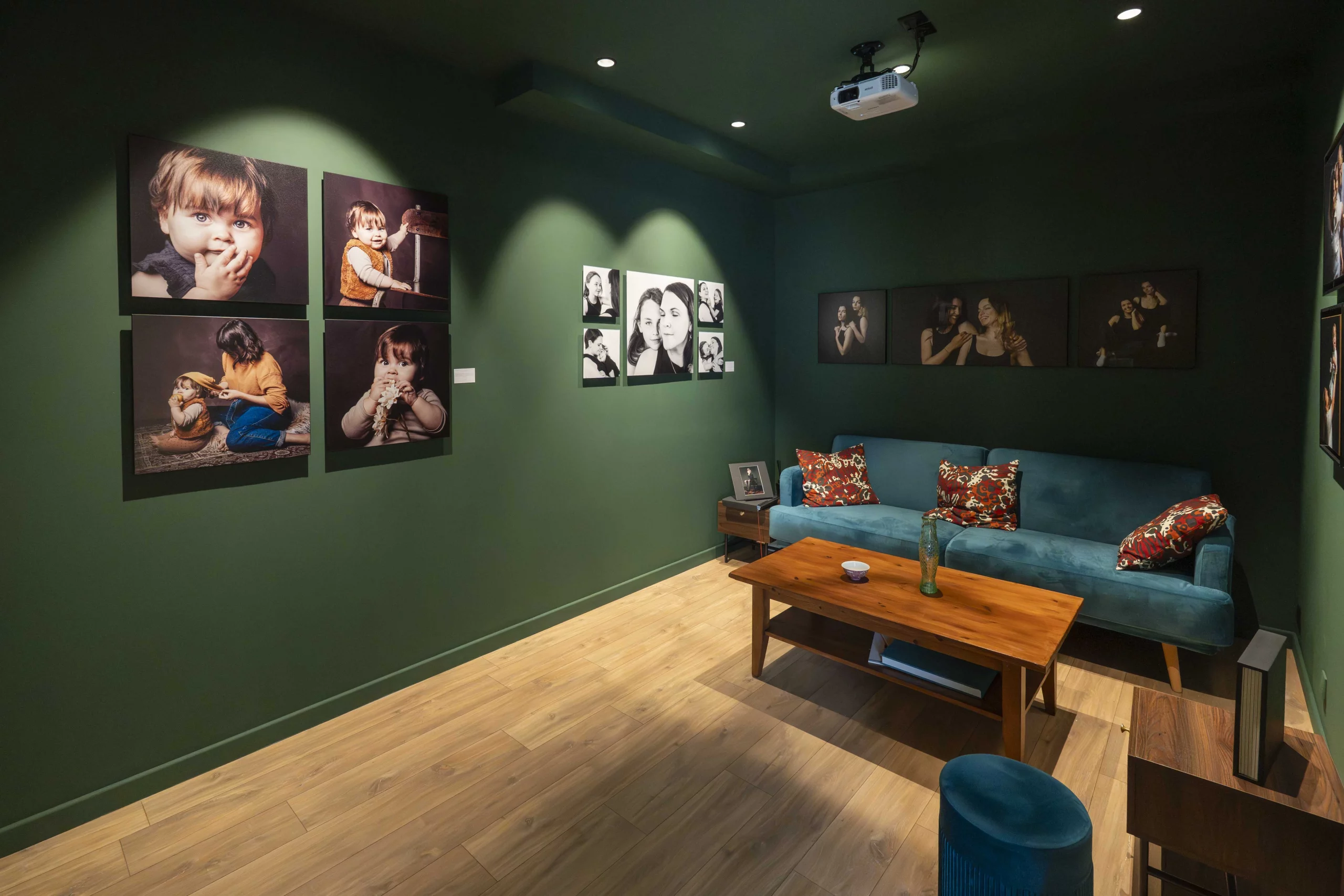 photo de la salle de visionnage du studio